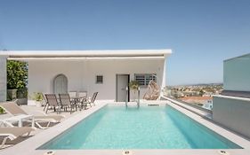 Onirion Homes : Stella'S Home